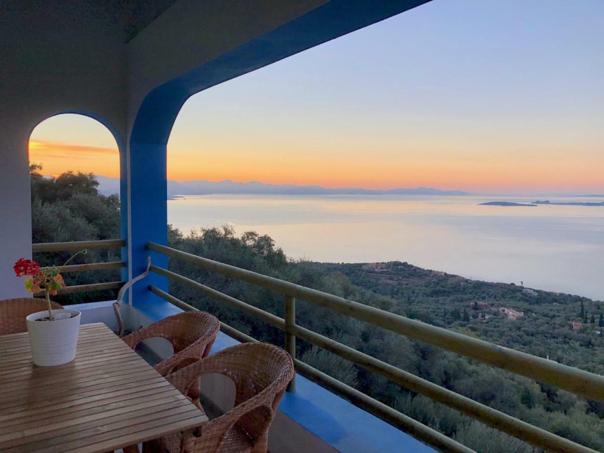 House Teigan Of Villa Intaba Breath Taking Sea Views Corfiot Riviera Corfu Island Greece With Pool Close To Ipsos Beach Pyrgi  Eksteriør bilde